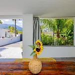 Cubo's Casa Flor High Privacy & Pool